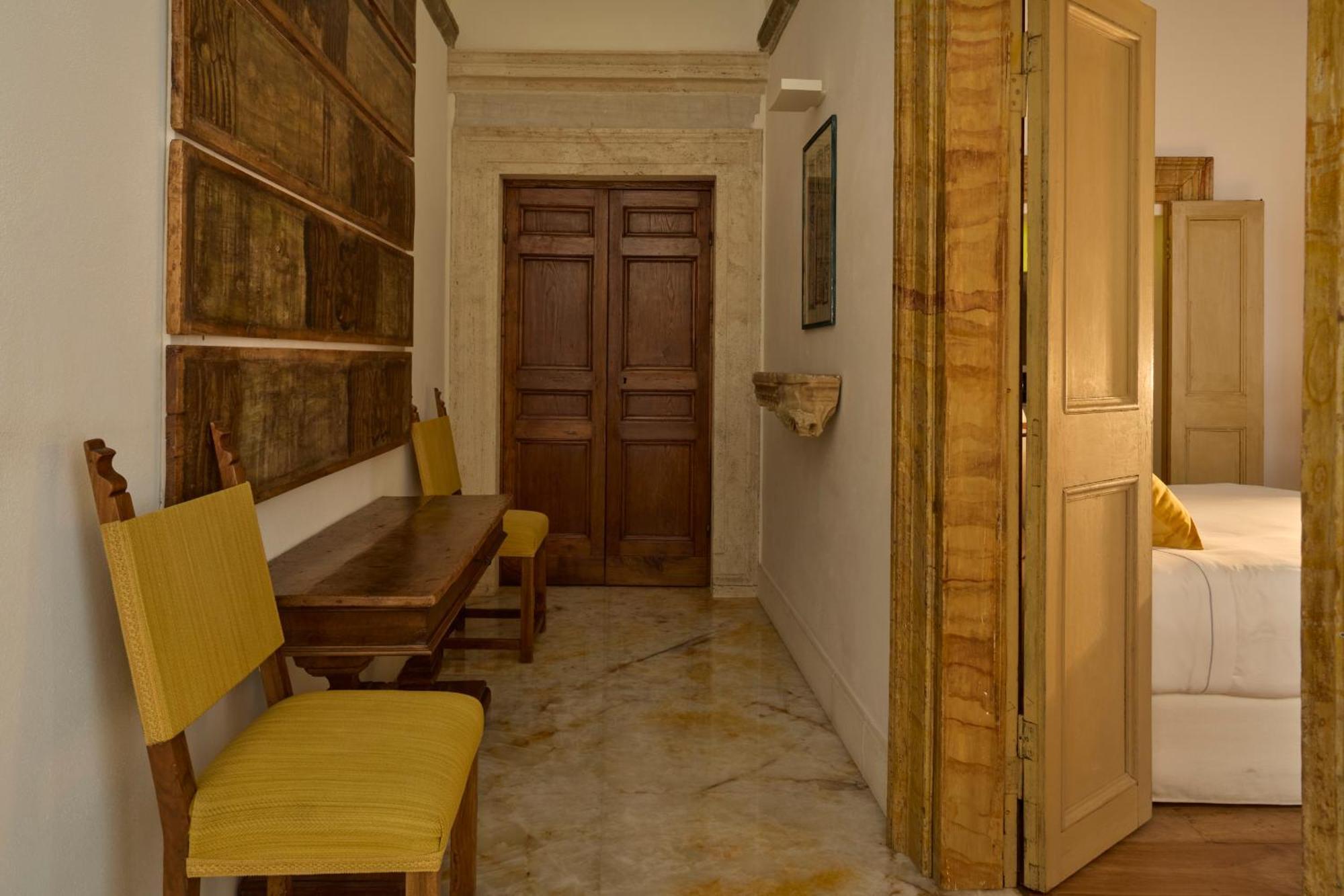 Palazzo Delle Pietre - Luxury Apartments Rom Exteriör bild